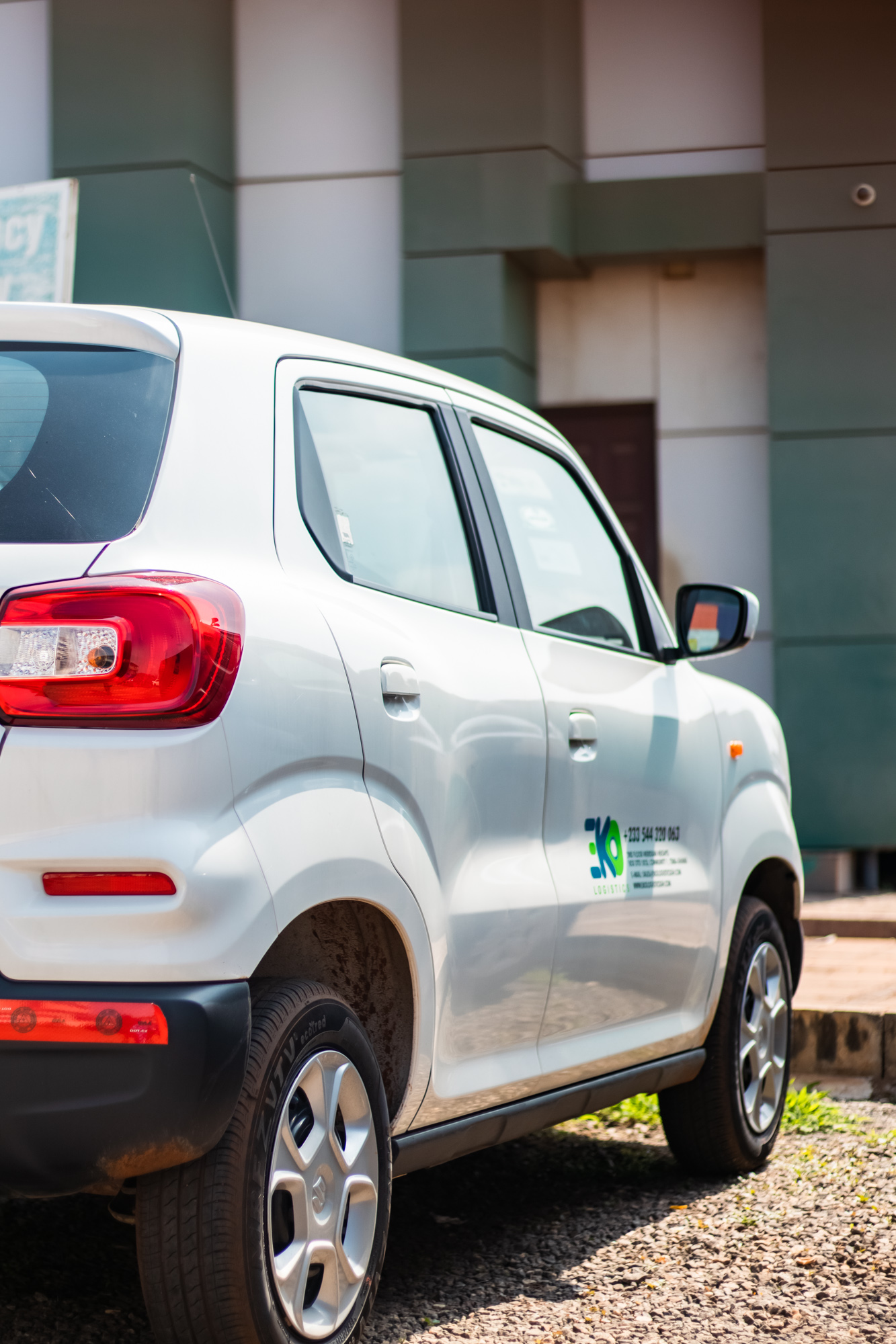 Commercial Transport Vehicle